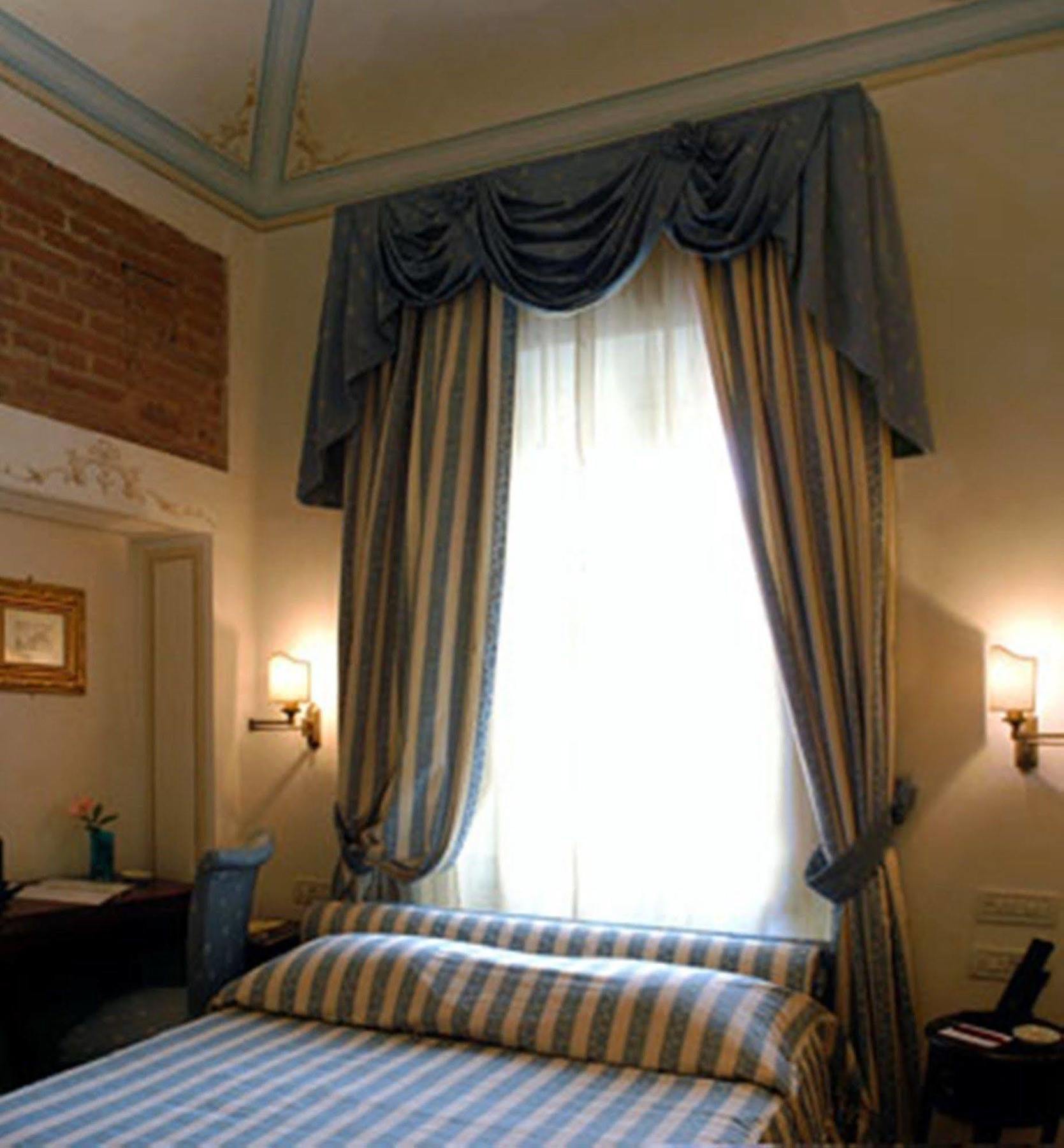 Hotel Relais Dell'Orologio Pisa Exterior foto